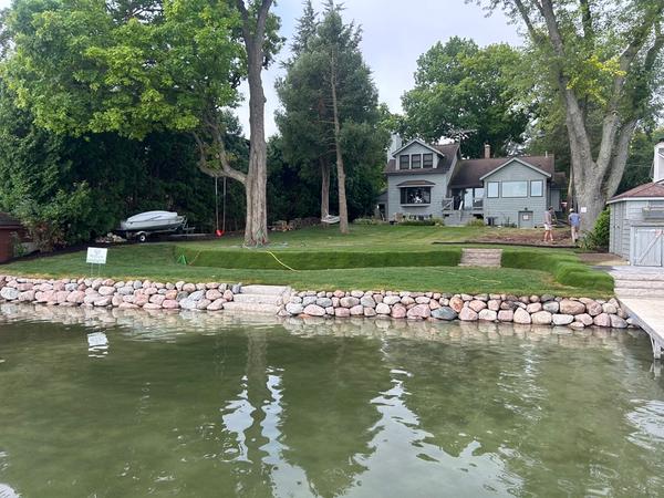 Innovative Shoreline Design on Big Cedar Lake
